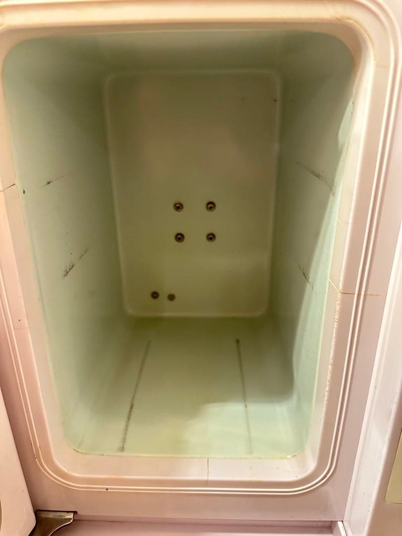 おしぼりウォーマー　温冷蔵庫(MOCA) CHC-16WF アステップ