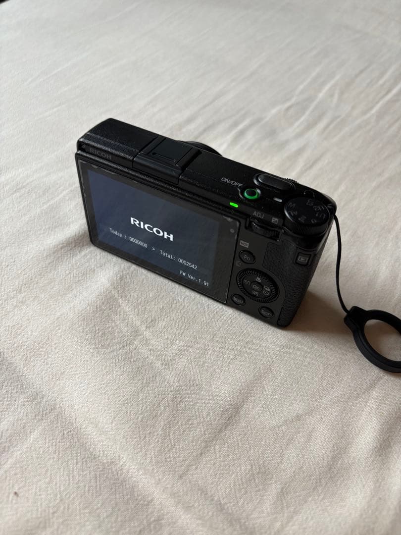 Ricoh GR III HDFブラック コンパクトデジタルカメラ