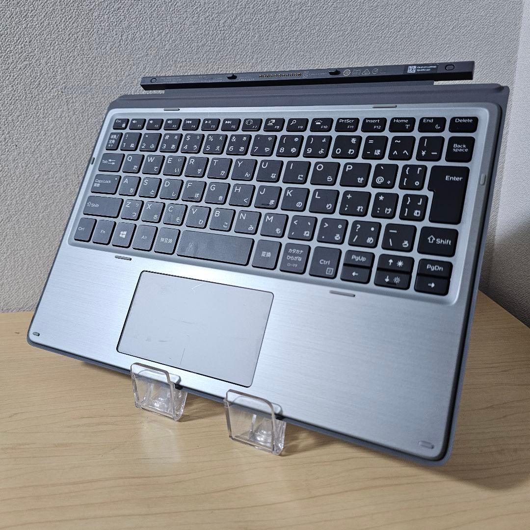 Latitude 7210 2in1／Surface Pro7 ライバル機　i7