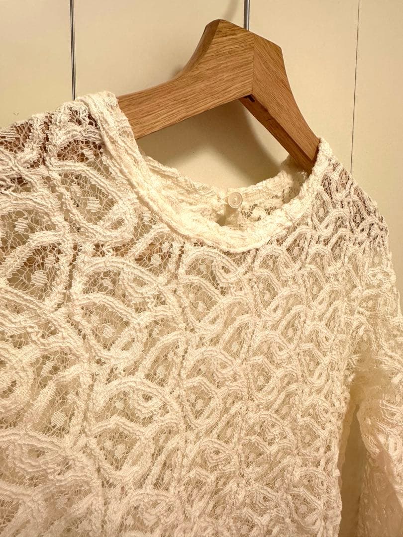 【新品未使用】IENAペイズリー ストレッチレースプルオーバー （ナチュラル）