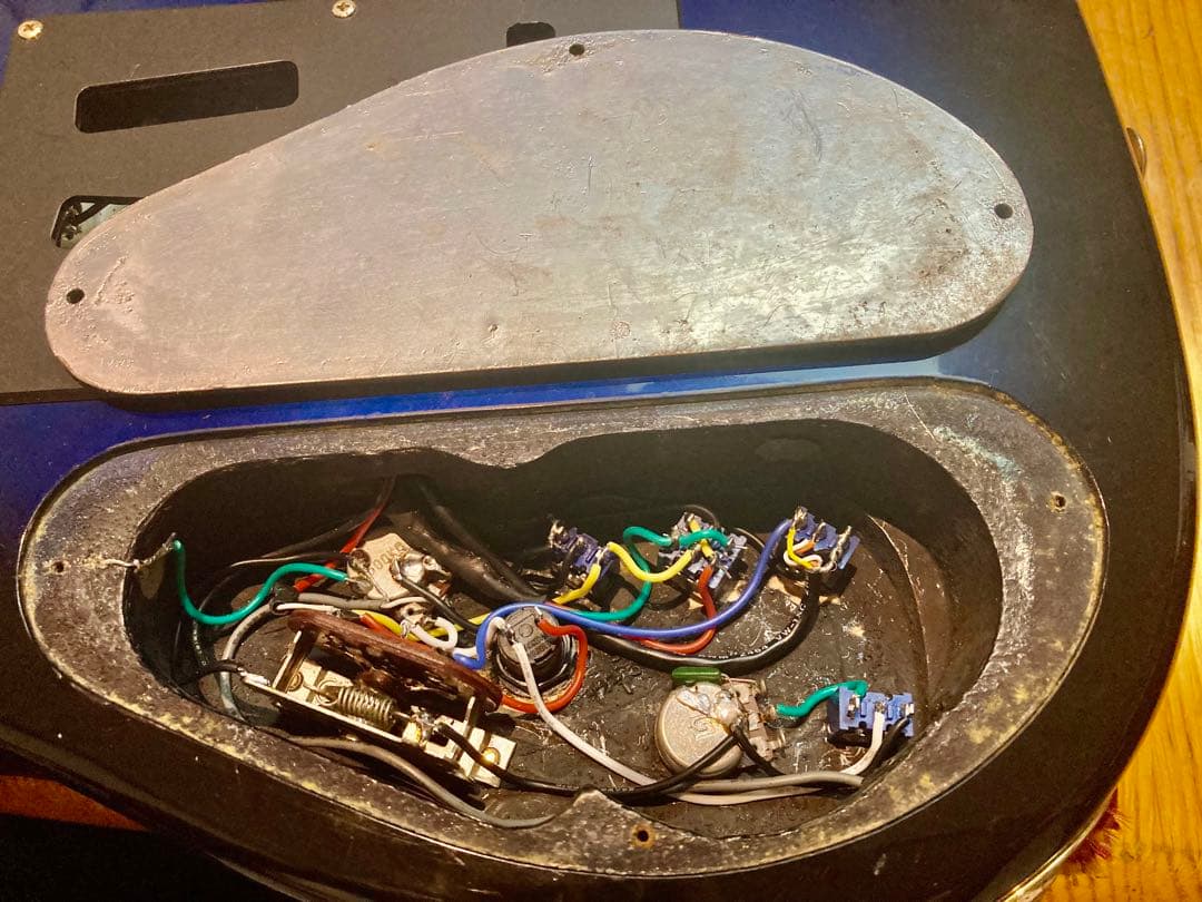 ☆値下決断　☆ 貴賓ある群青色　多機能搭載　　Aria Pro II ST