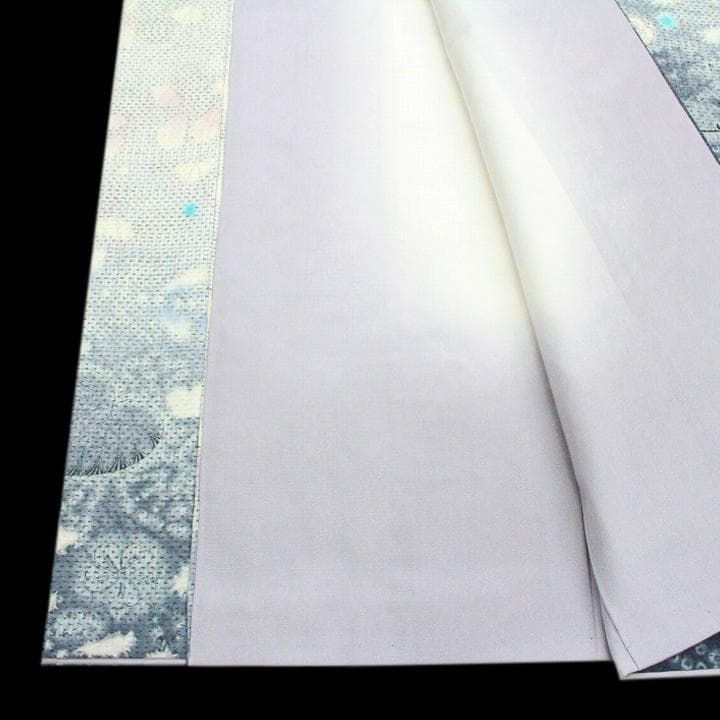 手絞り染の【辻が花】　入学園式・ご結婚式にも　【本場白大島紬】の訪問着です