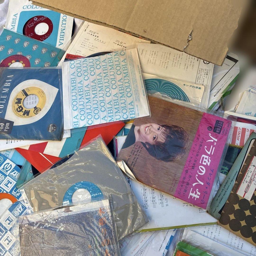 ‼️遺品整理‼️ ビンテージレコードまとめかなりまりますみかん箱ぐらいが1ケースお宝