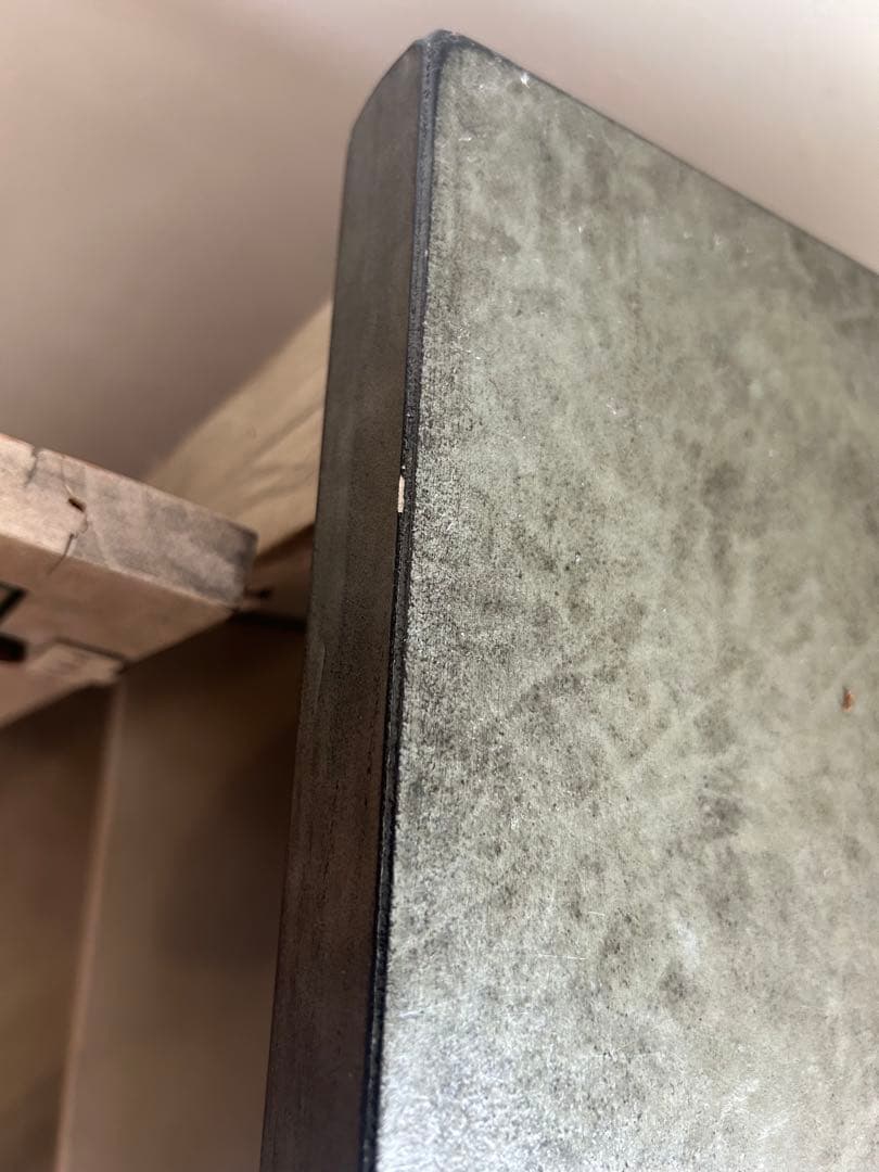 ASHLEYヴィンテージ風キャビネットVennilux 海外定価 約5万円相当