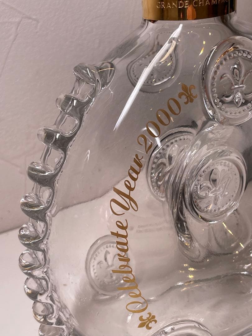 【新品未使用】レミーマーティンルイxIII バカラクリスタルデカンター空ボトル