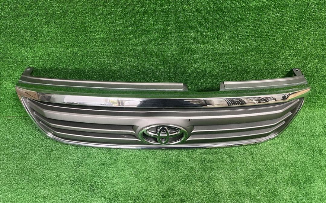 ランドクルーザー100 後期 純正 フロントグリル