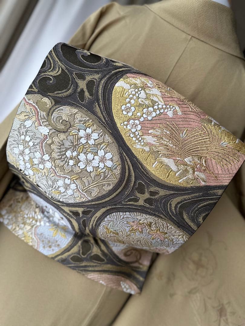 付け下げ訪問着 辛子色 正絹 高級ちりめん素材に汕頭刺繍 単品