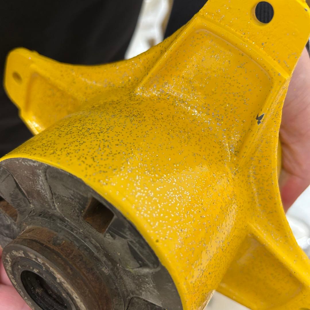 シャリー　ダックス　ハブ