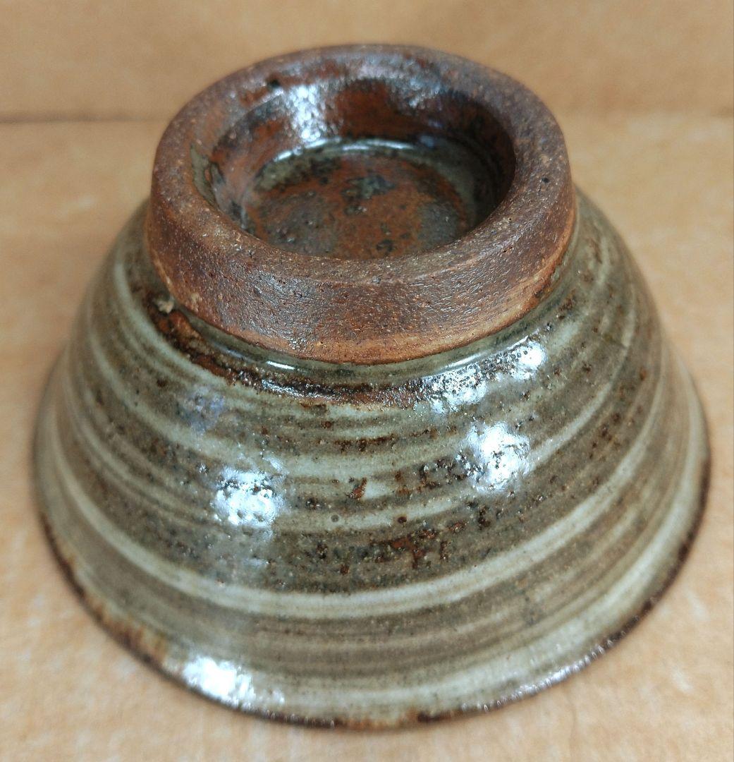 傑作【本物保証】金城次郎 壷屋焼ぐい呑(笑魚文ぐい呑）共箱 栞 人間国宝 美品