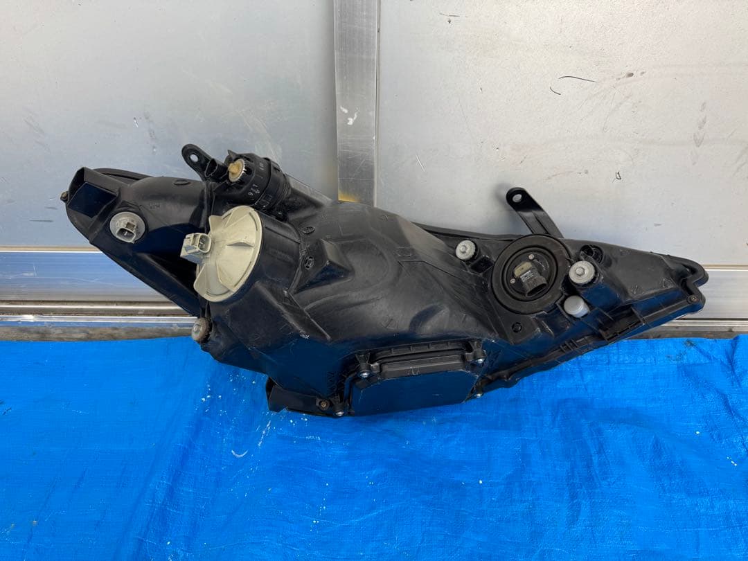 トヨタ エスティマ ACR30W ACR40W 後期 HIDヘッドライト 左右