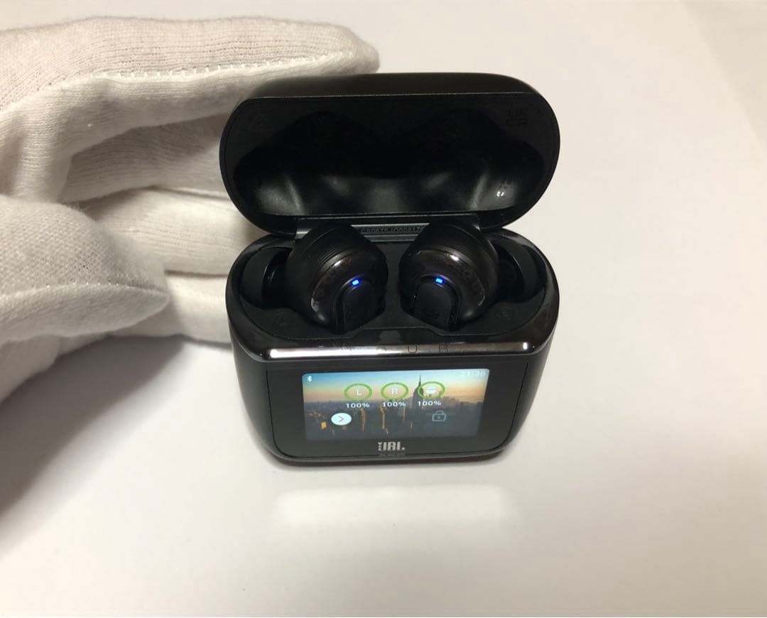 【最終値下げ】【中古美品】JBL TOUR PRO3 ブラックワイヤレスイヤホン