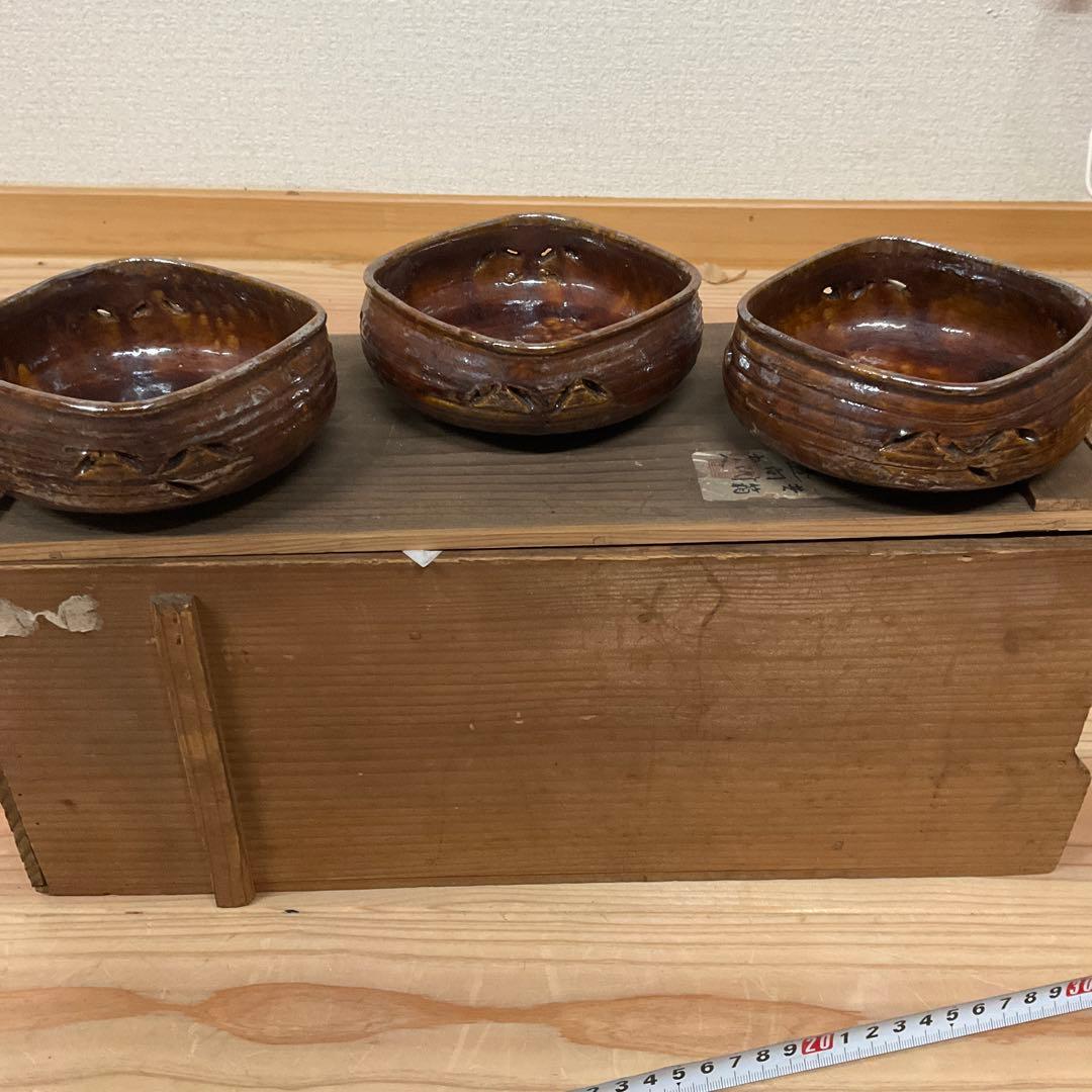 6代大樋長左衛　飴釉四方七宝透かし向付　5客揃え