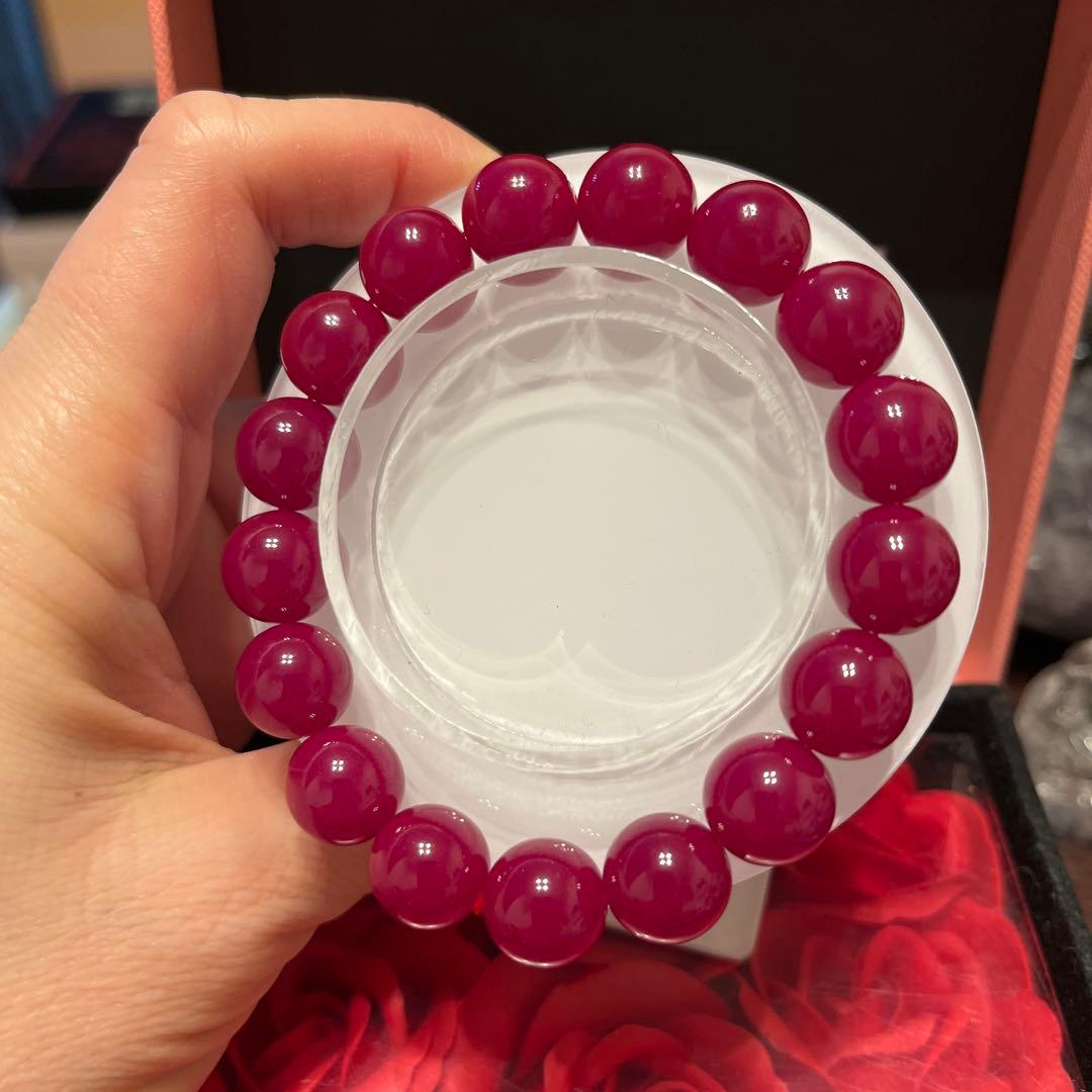 セール！天然石ブレスレット　ミャンマー産　ルビー　大玉