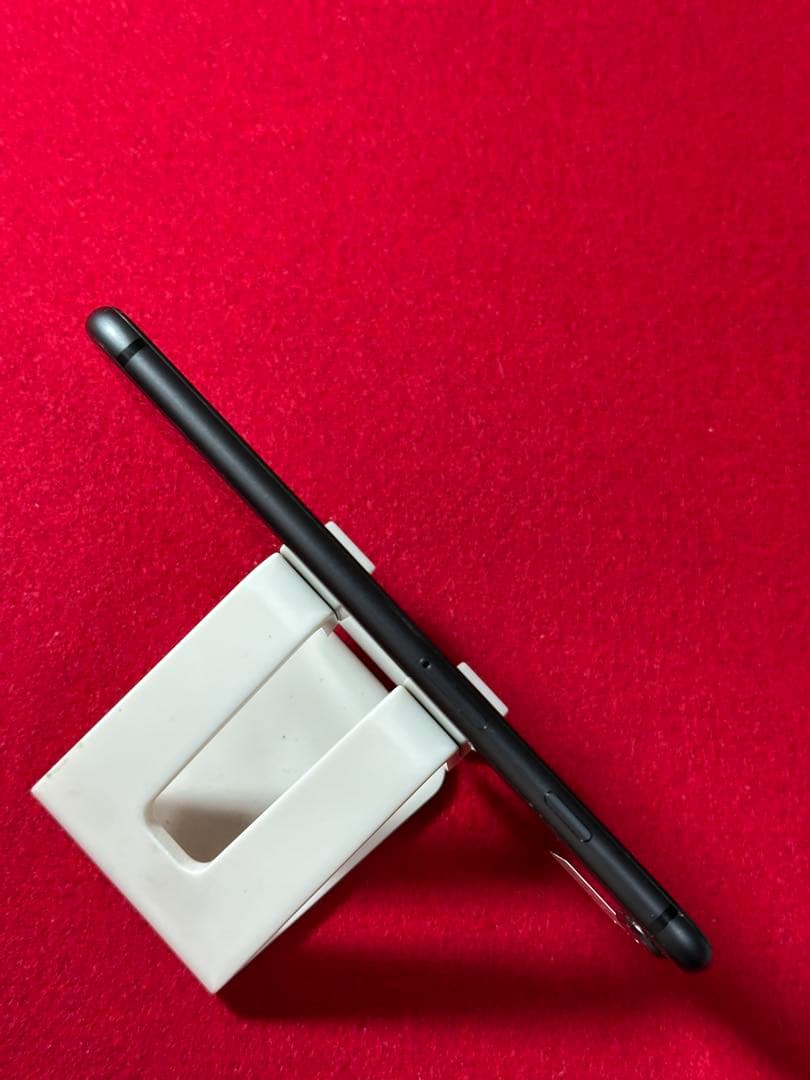 【0190】iPhone 8plusスペースグレイ 64GB simフリー