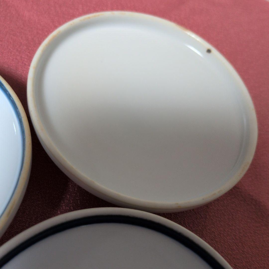 陶磁器　食器　蓋物　蓋付き碗　蒸し碗　２個（本体２個　蓋３枚）金彩　沈金　染付