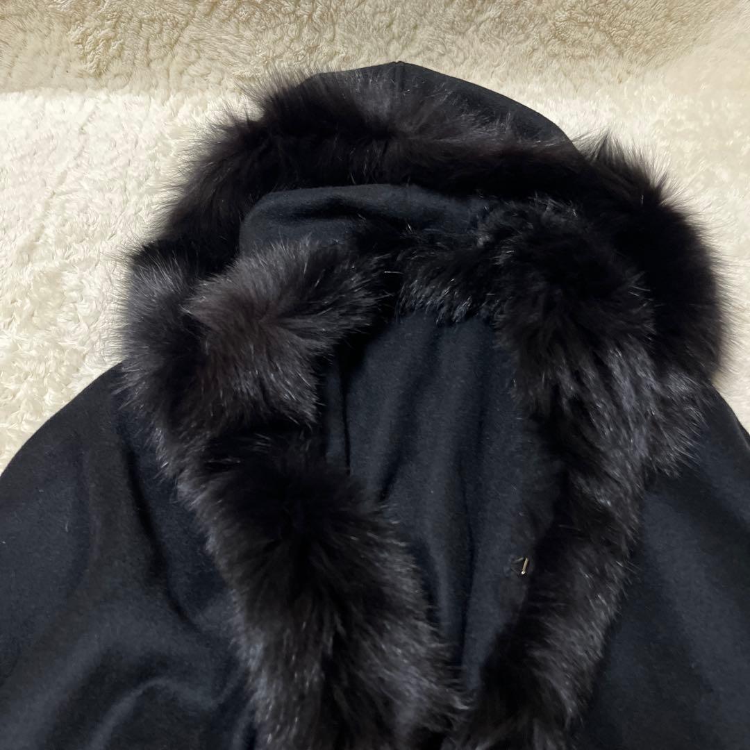 美品✨カシミア　ファー　ポンチョ　黒　高級感　上質