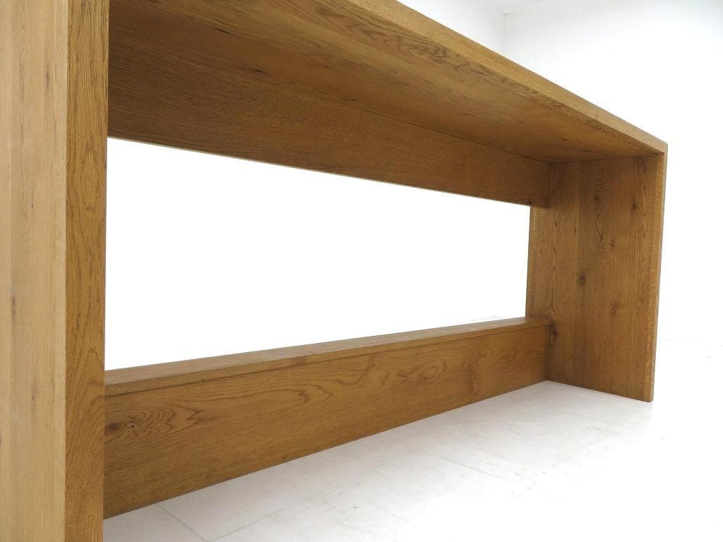 展示品　クラッシュゲート　オーク材　カウンターテーブル　キッチン　カフェ