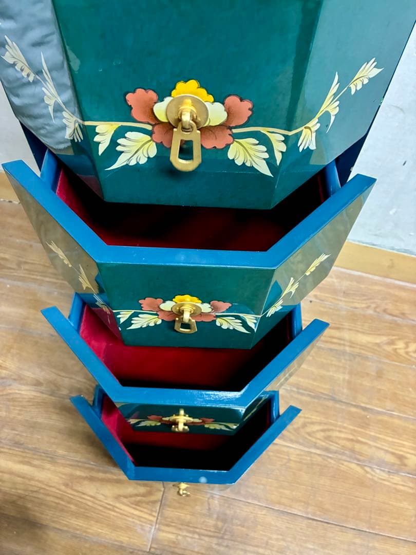 管454☆シノワズリ様式☆八角型☆8段チェスト☆ジュエリーチェスト