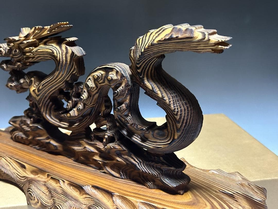 屋久杉　飛龍　置物　４０㎝　龍　木彫　木彫り
