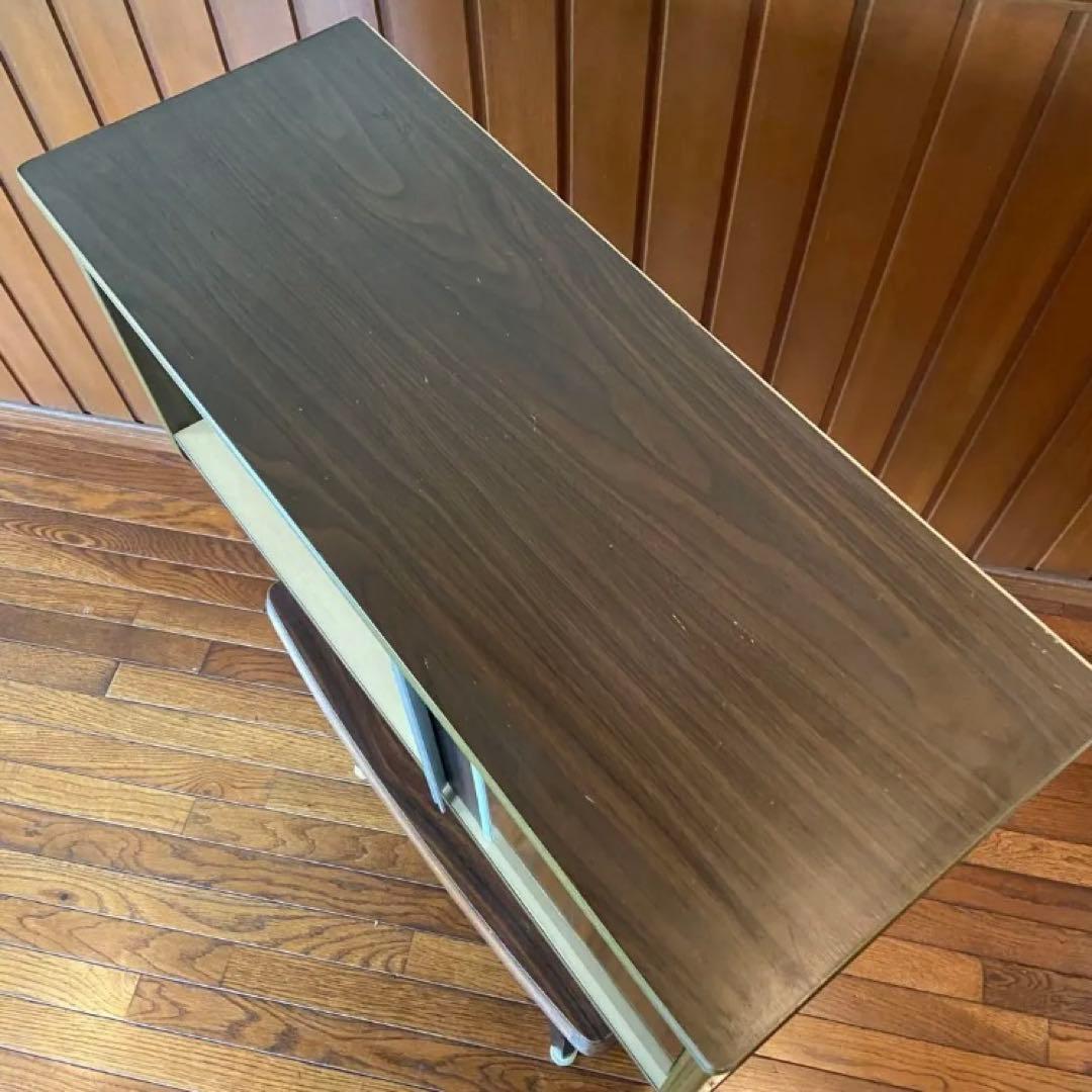 ビンテージ　キャビネット　カップボード　キッチン収納家具　昭和レトロ