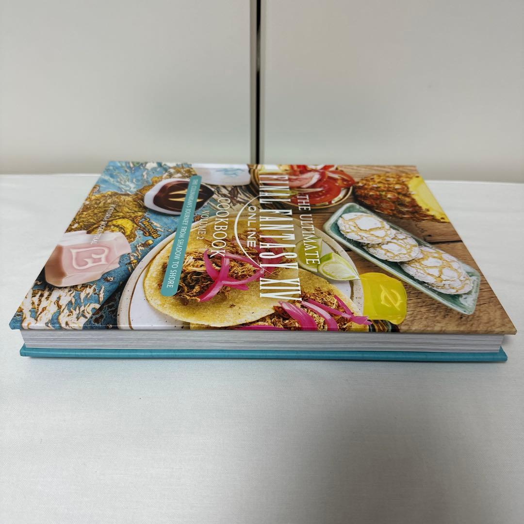 洋書 Ultimate Final Fantasy XIV Cookbook 1, 2