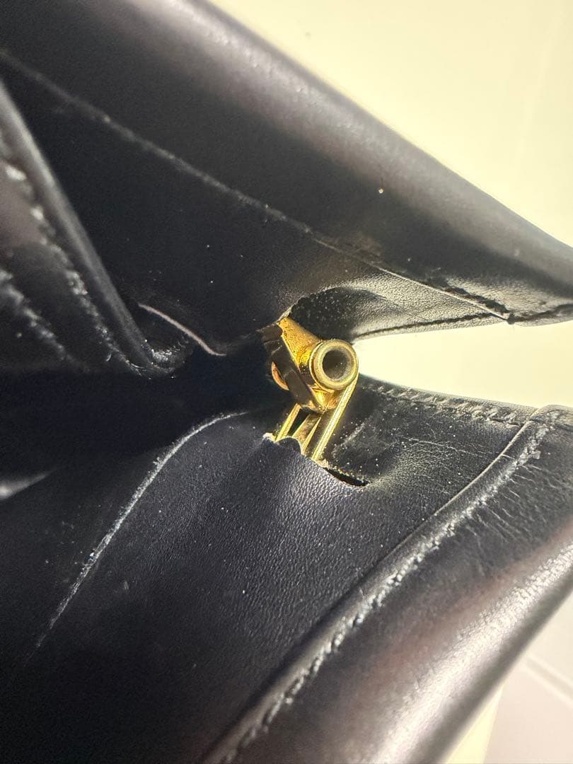 【極美品】【ヴィンテージ】サルバトーレフェラガモ　ショルダーバッグ　ブラック