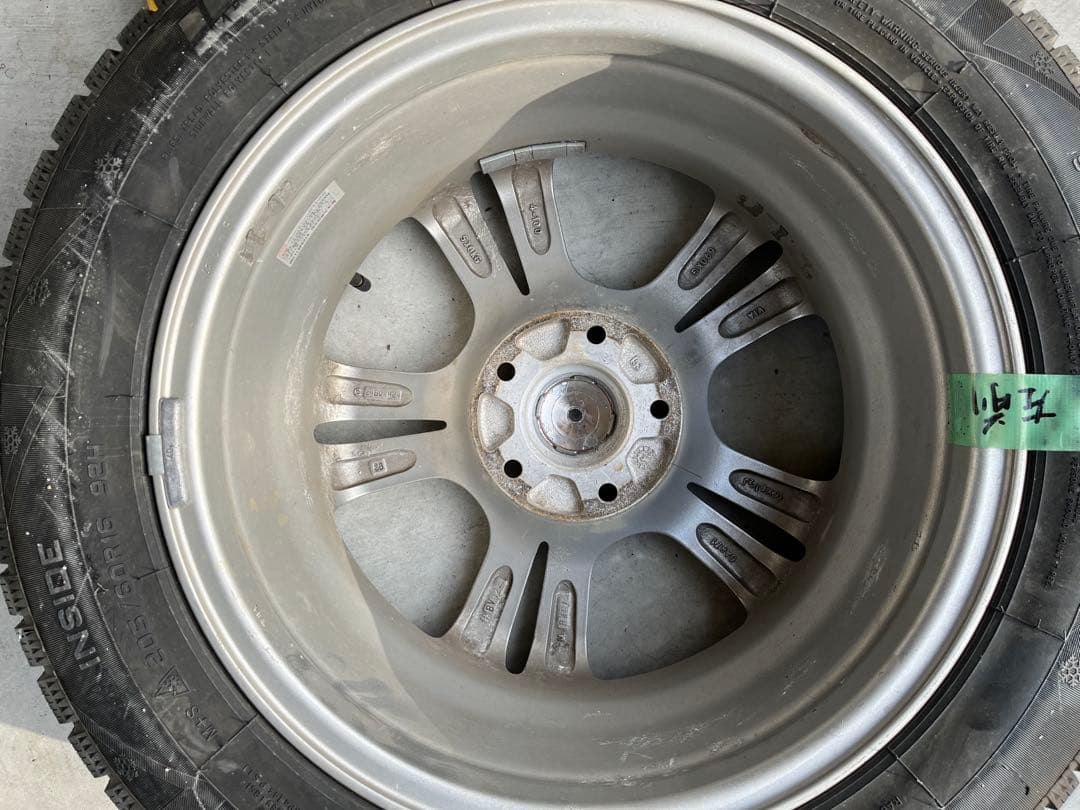 HIFLY 205/60R16 スタッドレス4本2023年製 トヨタ ノア