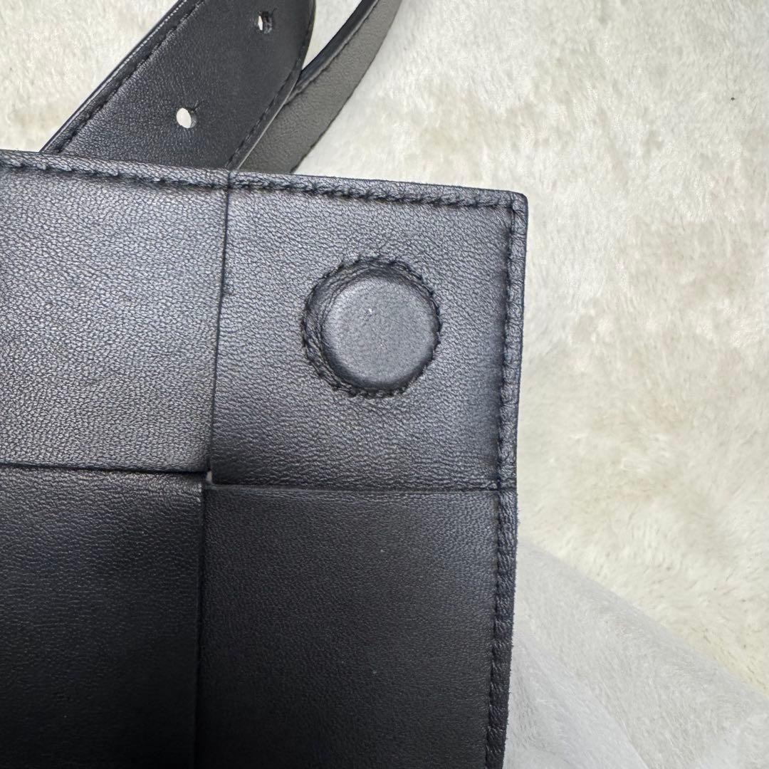 美品☆ ボッテガヴェネタ　カセット　ボディバッグ　ベルトバッグ　イントレチャート