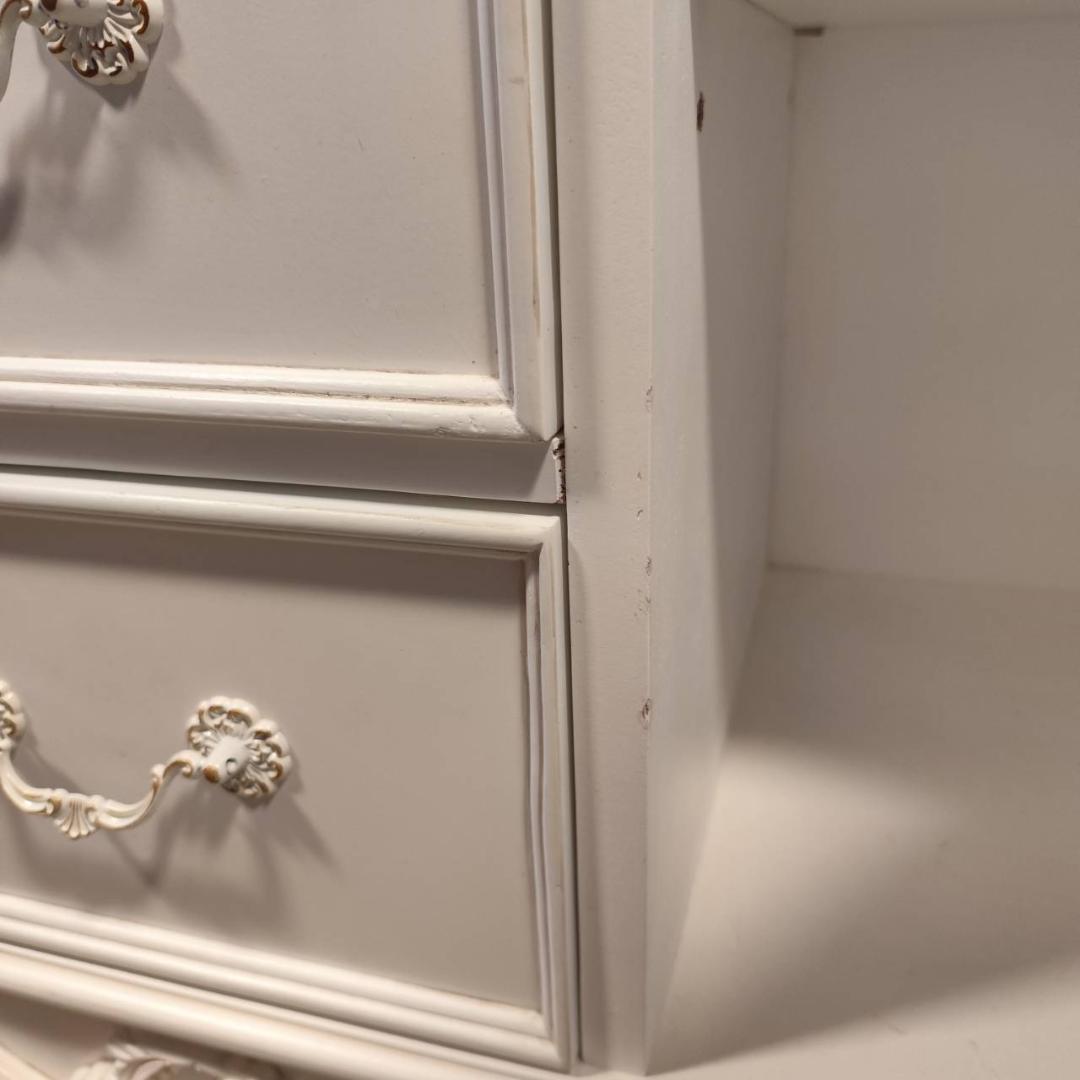 リュバンシュ ロココ アンティーク風 キー付 ホワイト洋服ダンス キャビネット