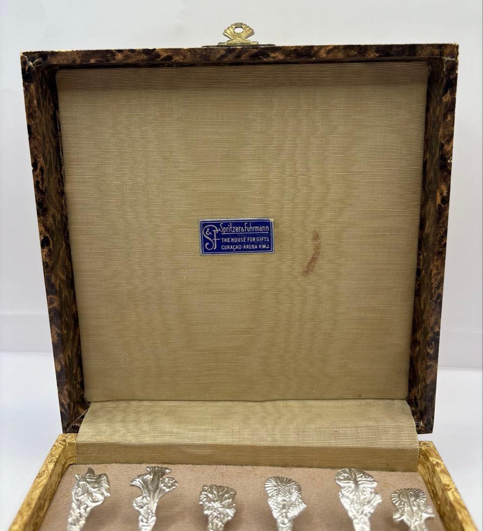 【最終お値下げ】 ヴィンテージフラワーモチーフシルバープレートスプーン6本セット