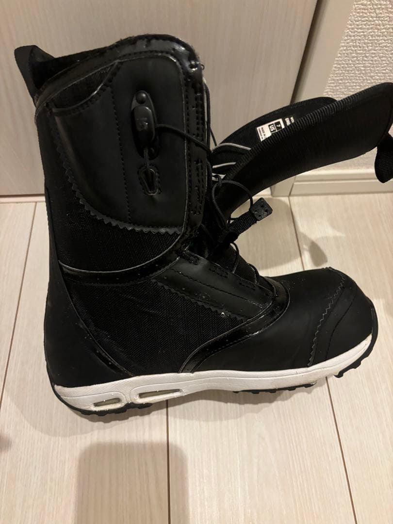 Burton Emerald-Asan Fit スノーボードブーツ　ブラック