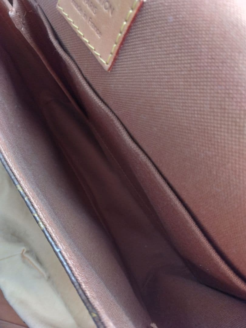 LOUIS VUITTON メッセンジャーボスフォールモノグラム