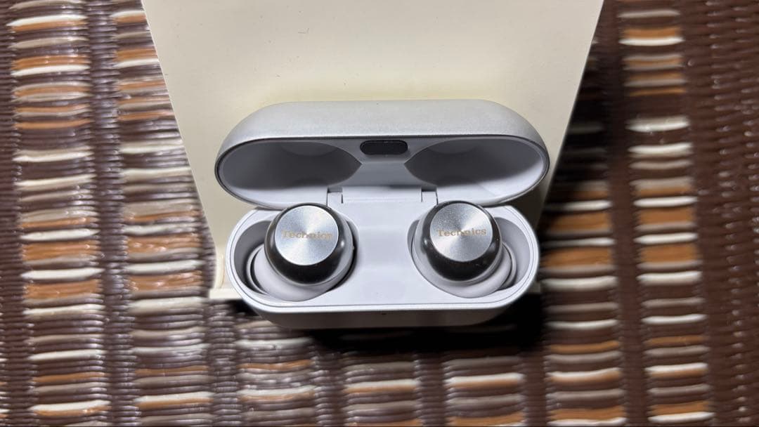Technics eah-az100 シルバー オリジナルガジェットポーチ付き