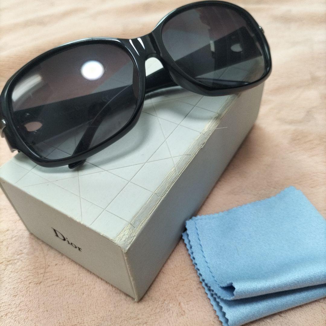 Dior　カナージュ　ブラック　キルティング　　　サングラス ディオール
