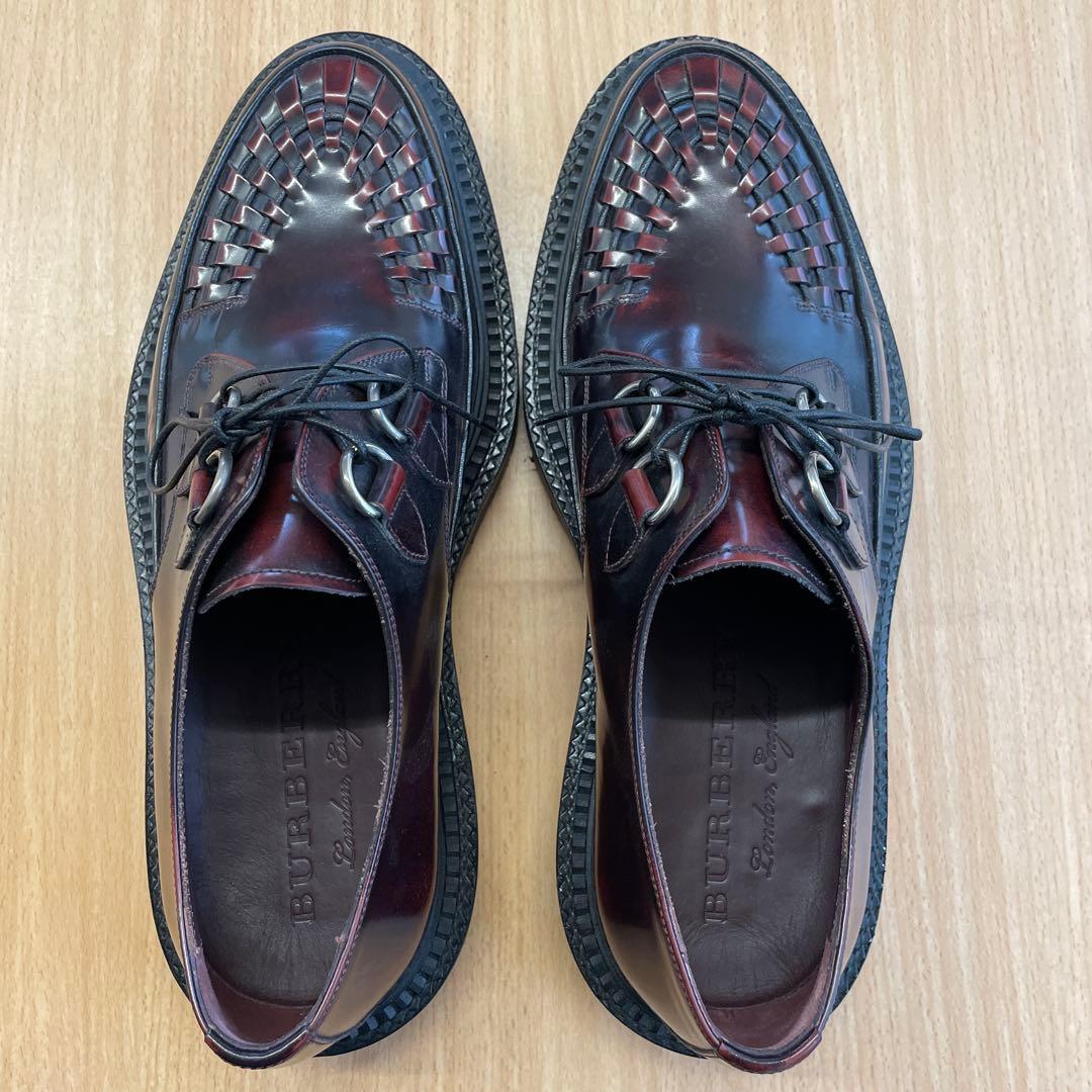 BURBERRY ダークレッド レースアップシューズ