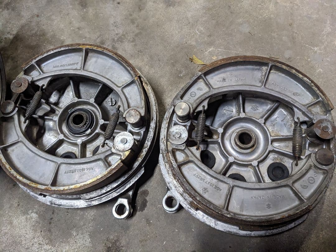 スズキ　GT750 GT550 ダブルパネル　ドラムブレーキ SR400