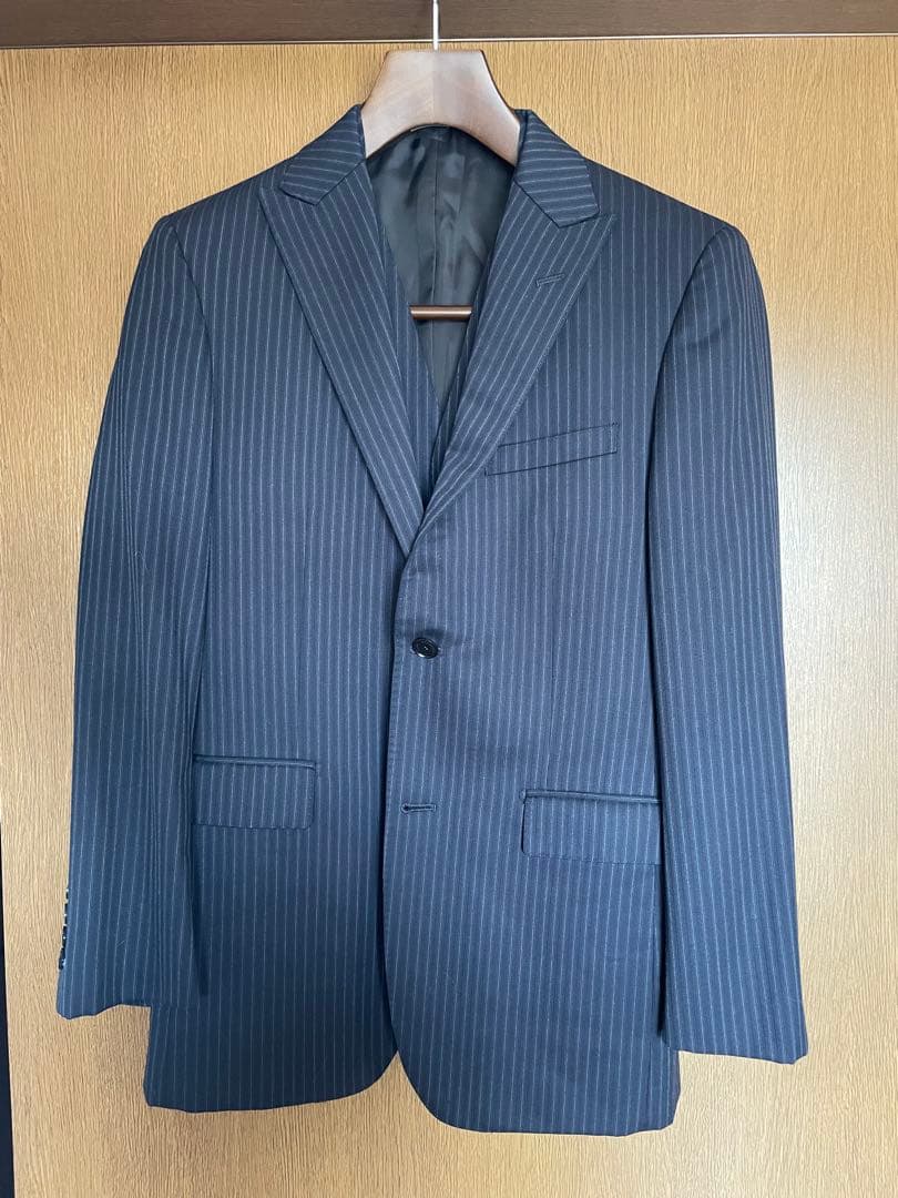 【美品】バーバリーブラックレーベル 3ピーススーツ 紺 38R 本切羽