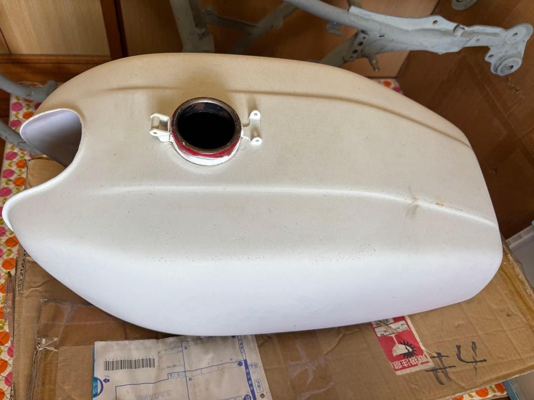 ヨンフォア　CB400フォア　タンク＆サイドカバー左右