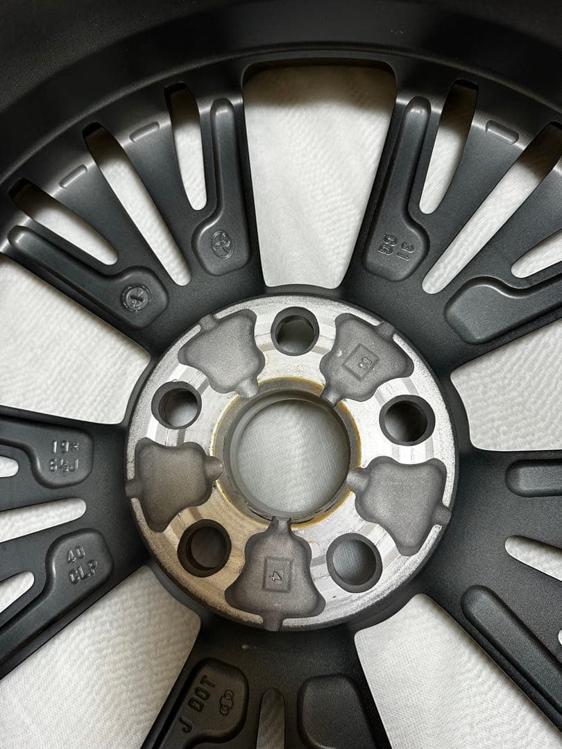 【新車外し】 60系プリウス 純正ホイール19インチ 4本