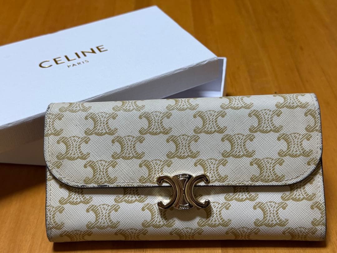 ✨CELINE✨【セリーヌ】長財布/トリオンフ　（※付属品あり）