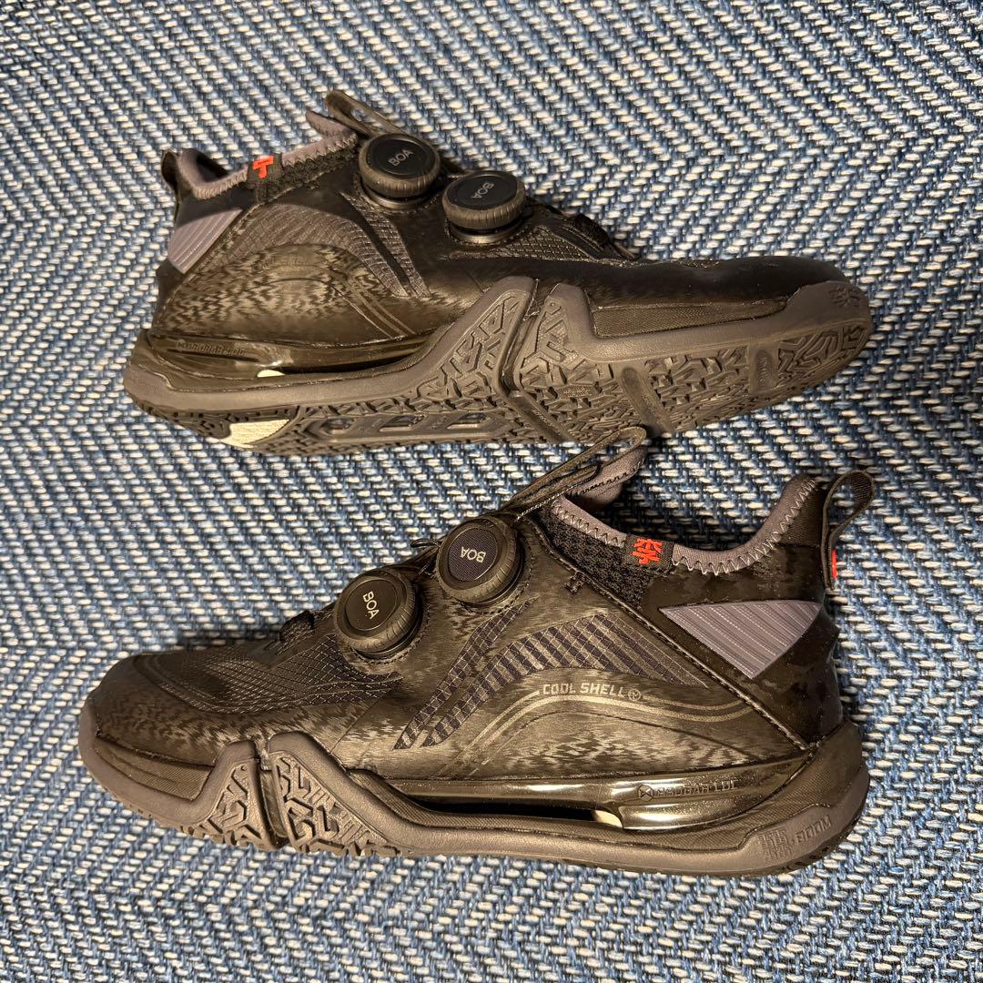 LI-NING 美品 26cm シューズ ブラック 匿名配送