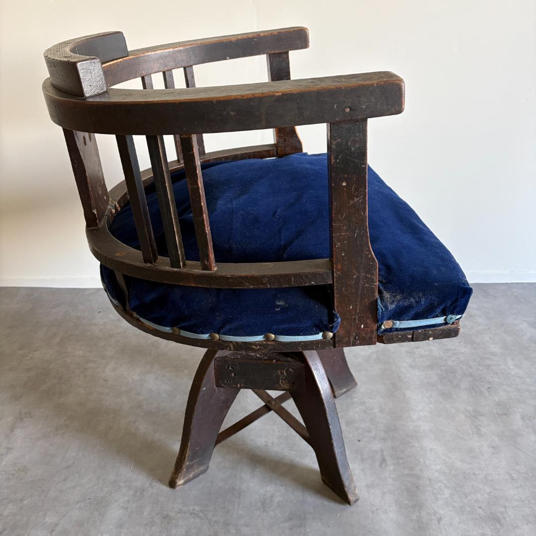 アンティーク　木製ドクターチェア　回転椅子