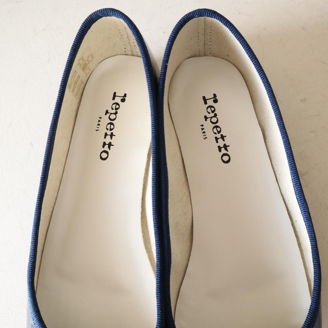 【未使用】レペット サンドリオン エナメルバレエシューズ ネイビー39 24.7