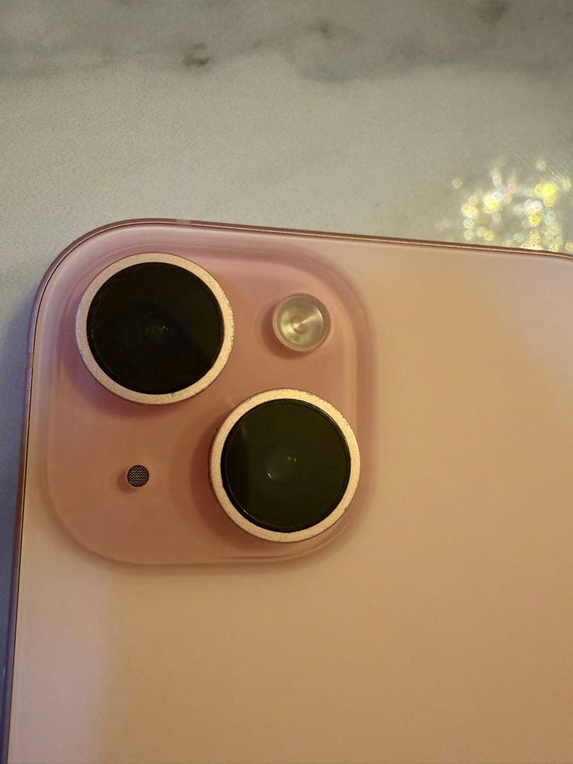 iPhone15ピンク 本体　256ギガ