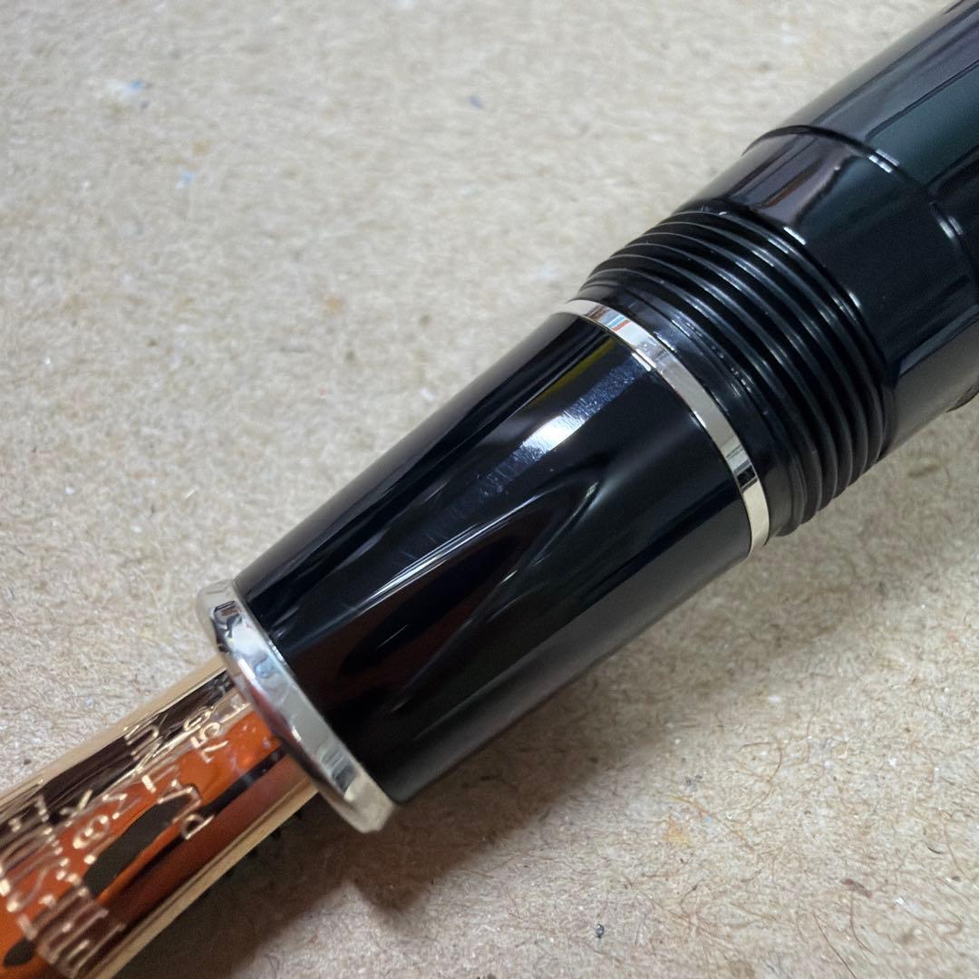 新品 プラチナ 万年筆 プレジデント 18k M PTB-25000PR