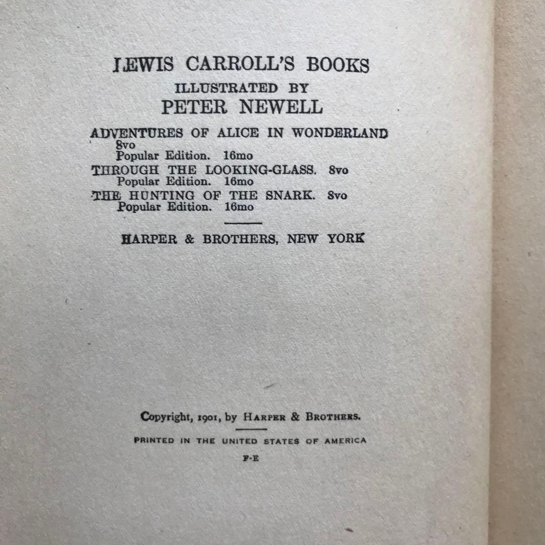 洋書 Alice's Adventures in Wonderland