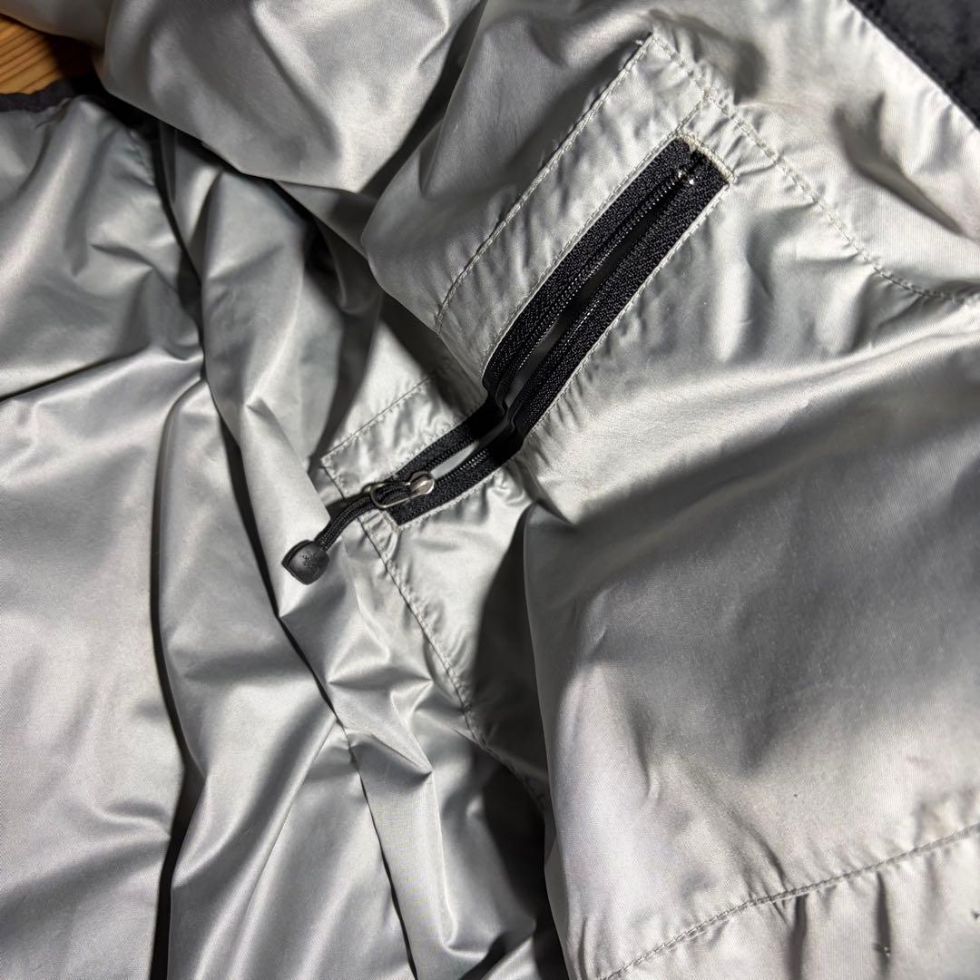 美品 stussy ダウンベスト