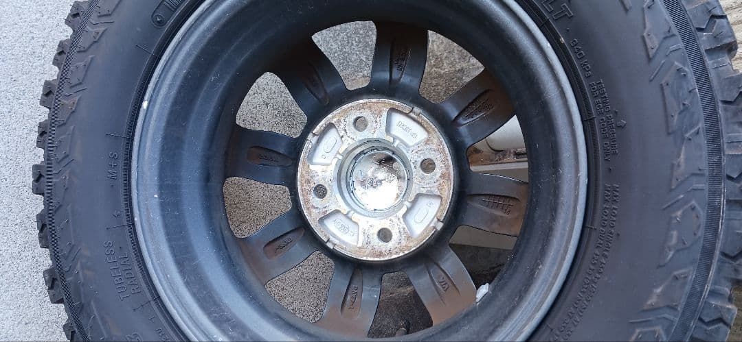 145/80-12インチアルミホイール　タイヤ2セット　軽トラ軽貨物対応タイヤ①