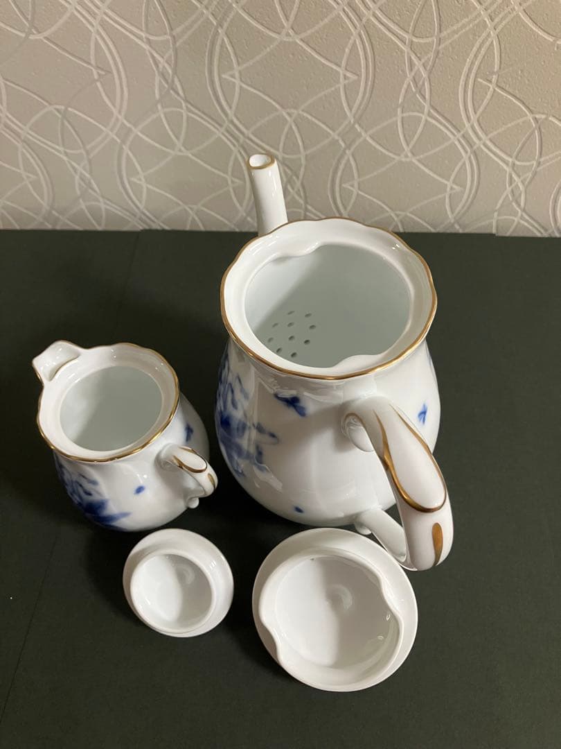 大倉陶園すみれ　カップ&ソーサー　ポット　ミルクポット　スプーン