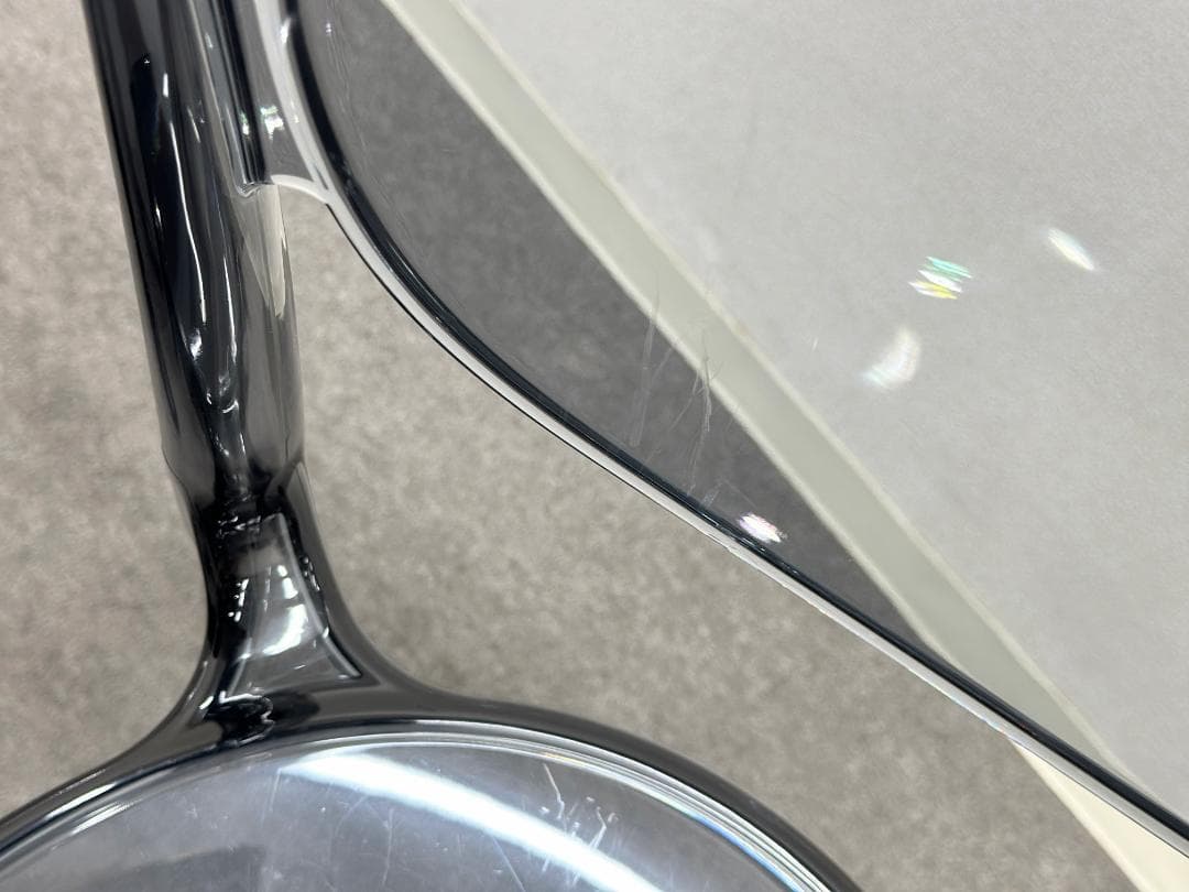 ■カリガリス■パリジェンヌ　ダイニングチェア　スモークグレー　スタッキング